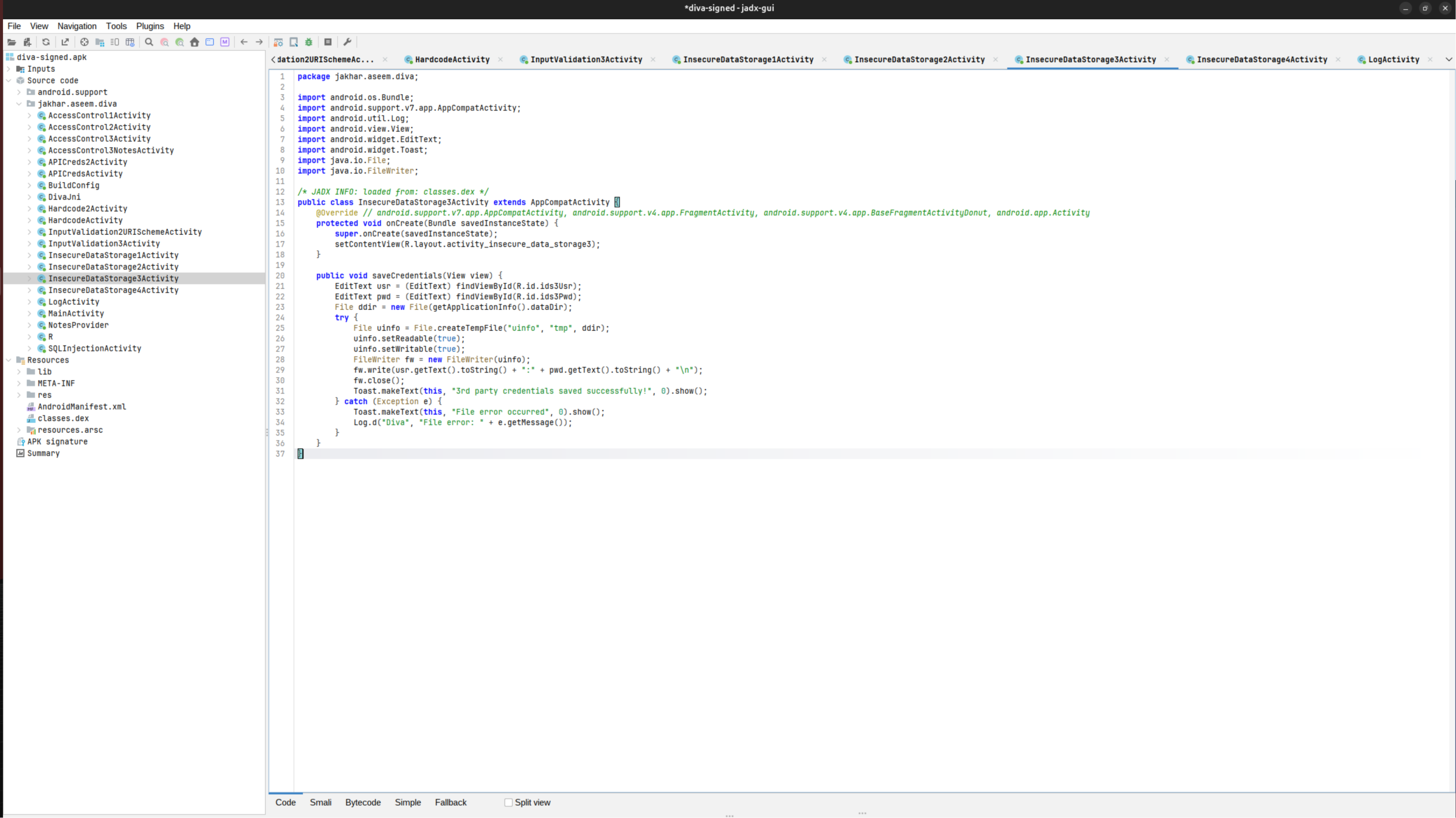 The saveCredentials source writing to a temp file